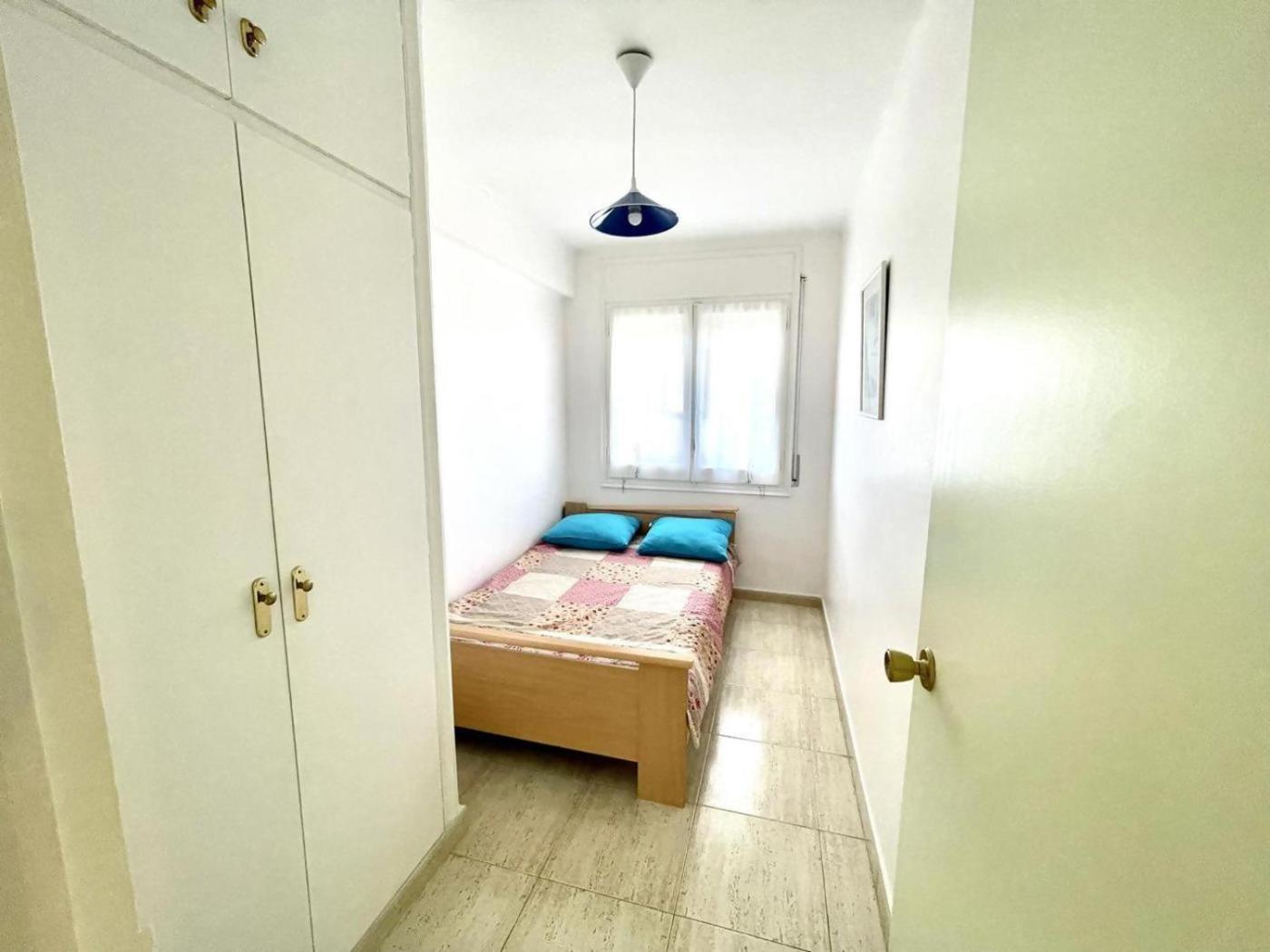33Apartamento Soleado De Dos Habitaciones Empuriabrava Exterior photo